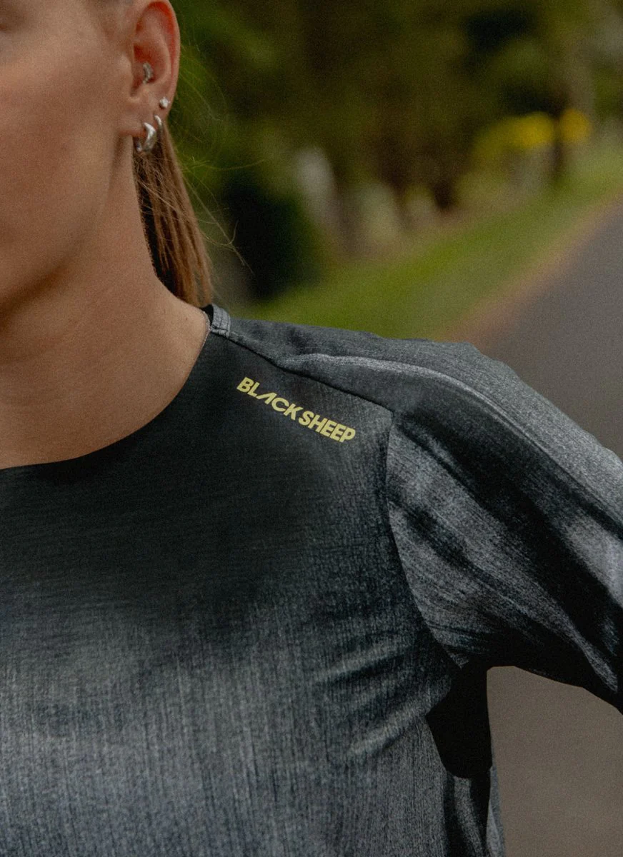 Women's Drylite LS Tee - Static Black - Image 3
